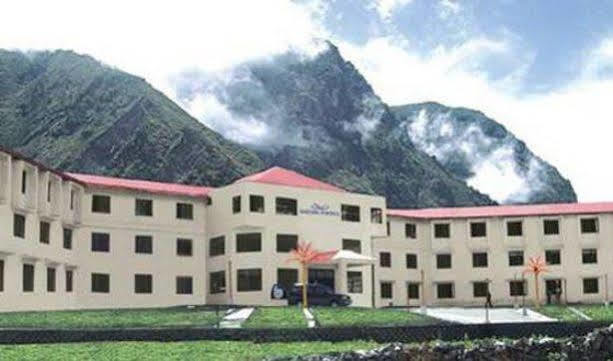 Sarovar Portico Badrinath Hotel Joshīmath Exterior foto